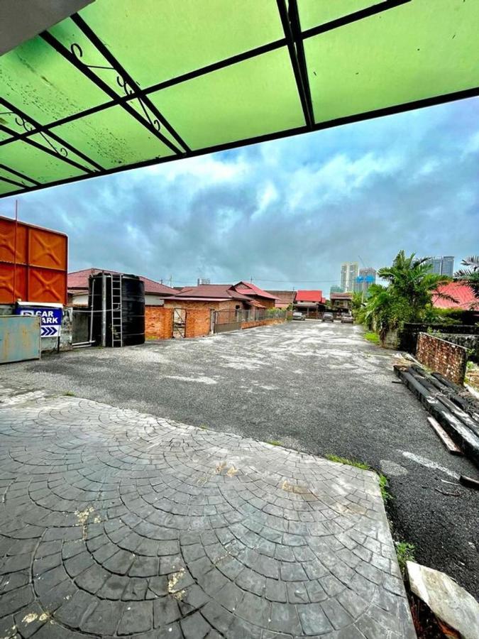 Hotel Zamburger Tengkera Melaka Экстерьер фото