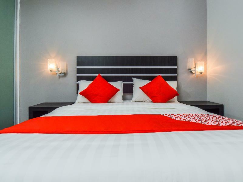 Hotel Zamburger Tengkera Melaka Экстерьер фото